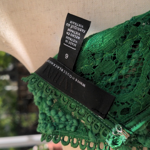 WHBM Lace Shell - Picture 10 of 10